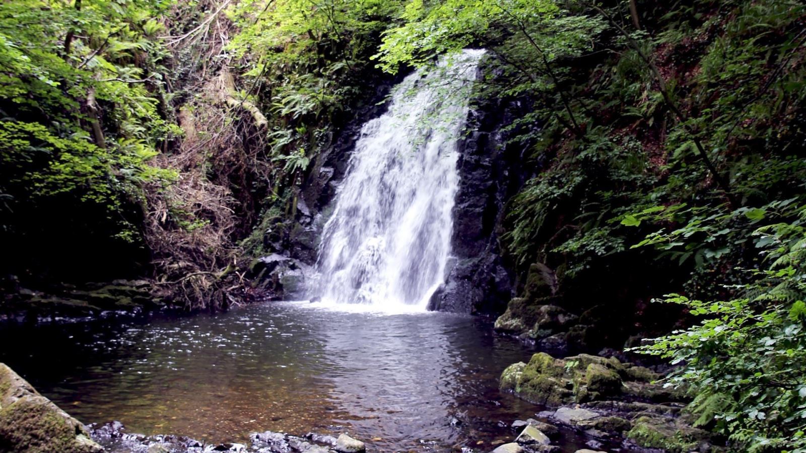 Gleno waterfall